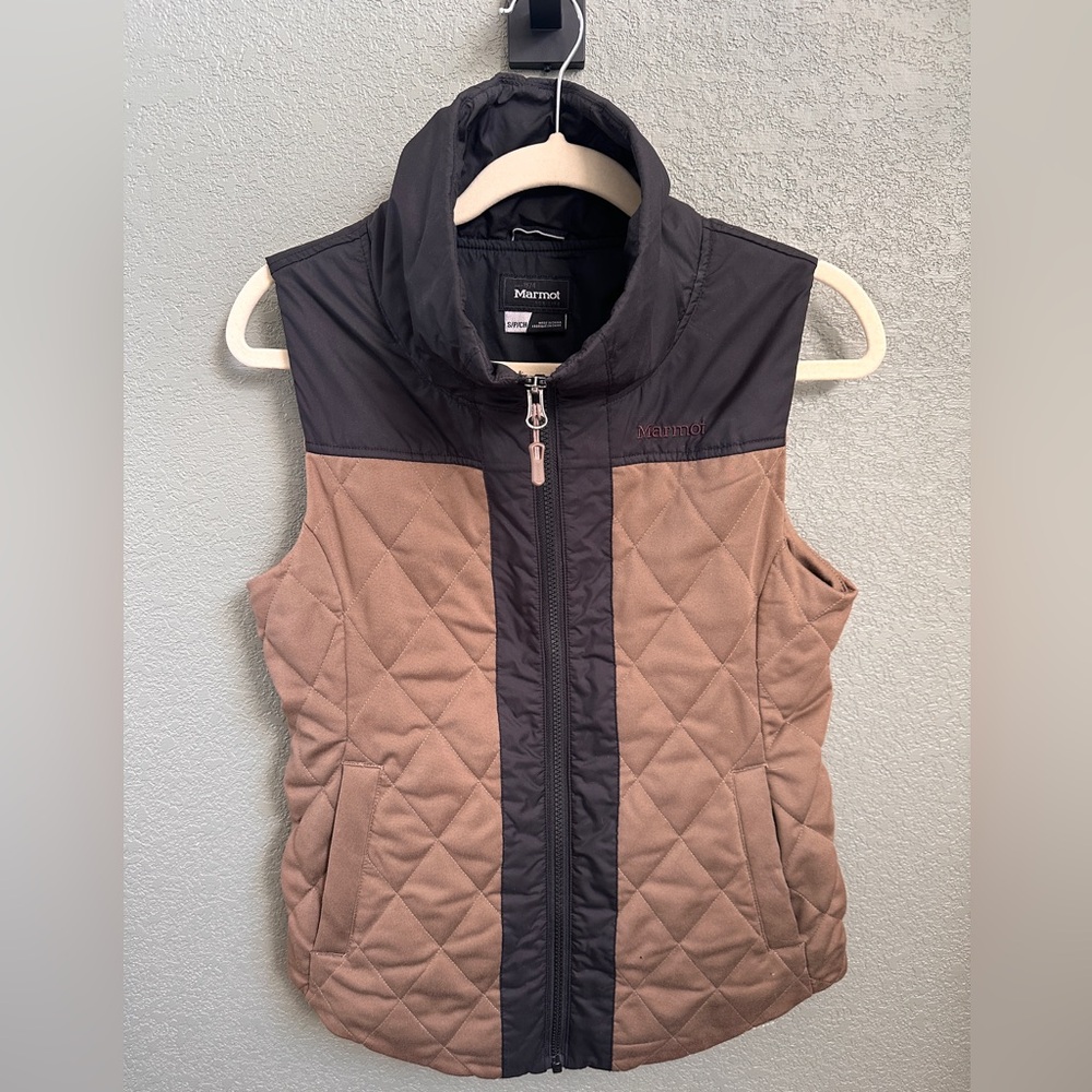 Marmot Women's Quilted Vest in Tan and Black
